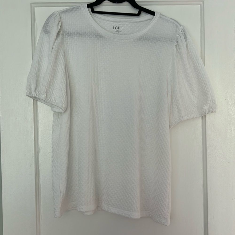 White loft top